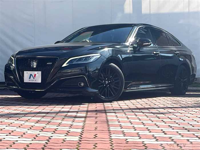 2022 Toyota Crown Hybrid
