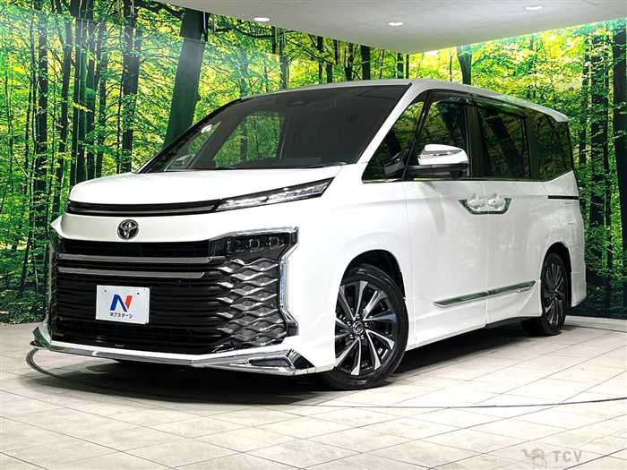 2023 Toyota Voxy