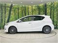 2012 Toyota AQUA