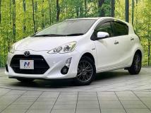 2016 Toyota AQUA