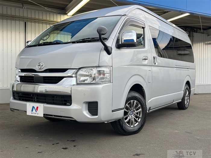 2025 Toyota Hiace Wagon