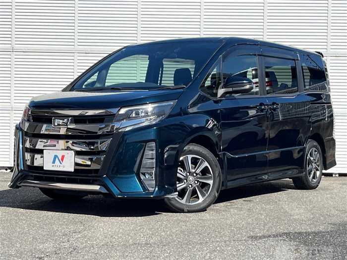 2017 Toyota Noah