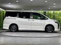 2020 Toyota Voxy