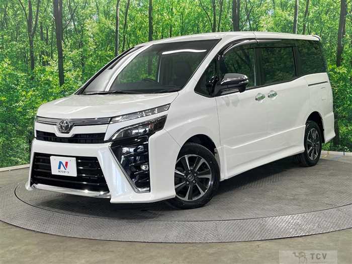 2021 Toyota Voxy