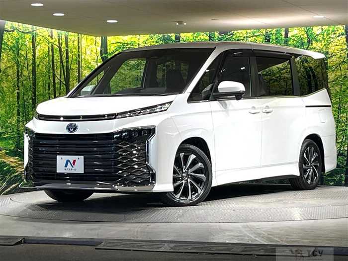 2024 Toyota Voxy