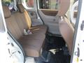 2013 Nissan ROOX