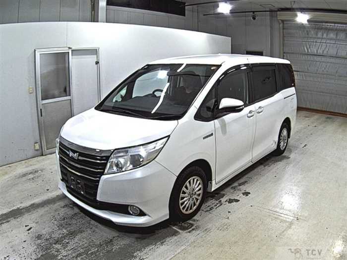2014 Toyota Noah