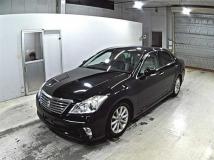 2011 Toyota Crown