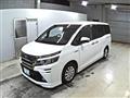 2014 Toyota Voxy