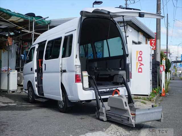 2010 Nissan Caravan Bus
