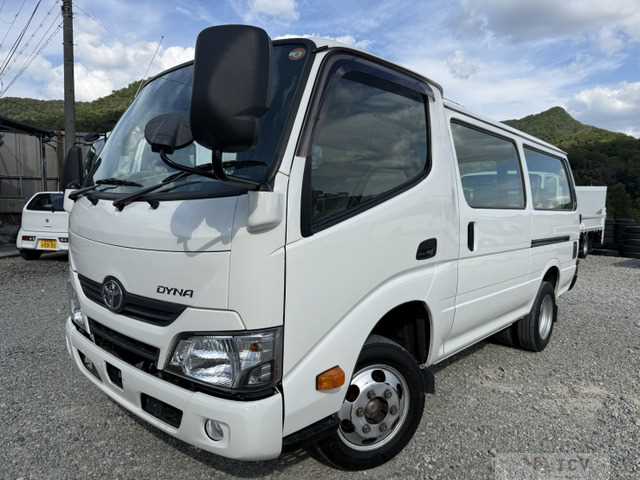 2021 Toyota Dyna Root Van
