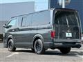 2005 Toyota Regiusace Van