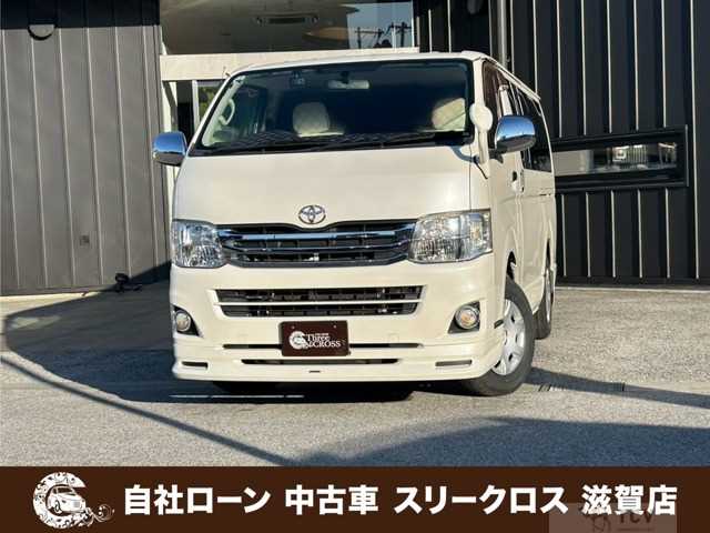 2011 Toyota Regiusace Van