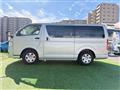 2010 Toyota Hiace Van