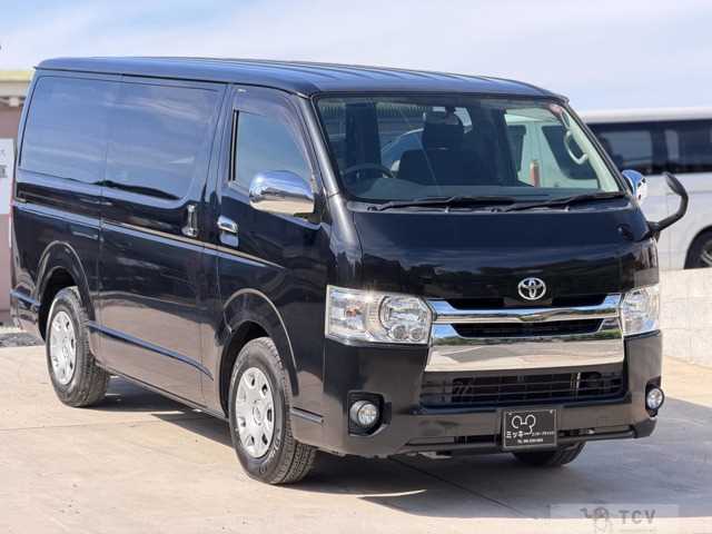 2015 Toyota Hiace Van