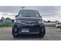 2010 Nissan ROOX