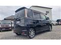 2010 Nissan ROOX