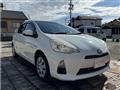 2013 Toyota AQUA