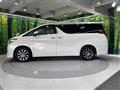 2015 Toyota Alphard Hybrid