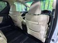 2016 Toyota Alphard Hybrid