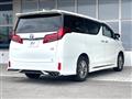 2022 Toyota Alphard Hybrid