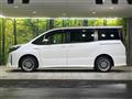 2017 Toyota Noah