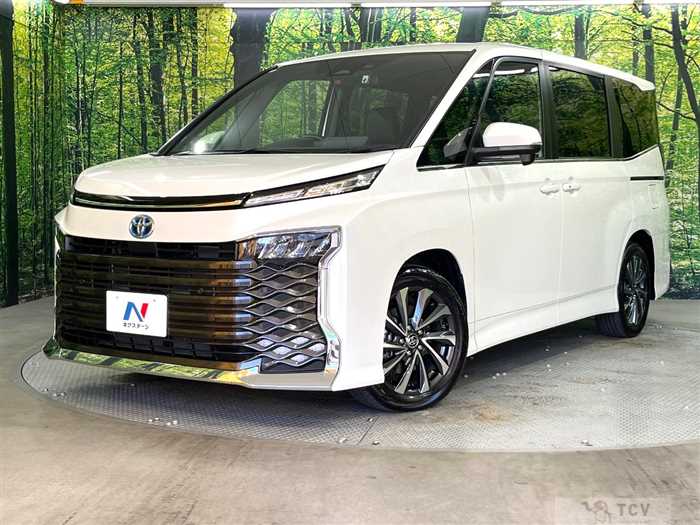 2025 Toyota Voxy