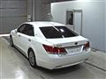 2013 Toyota Crown Majesta