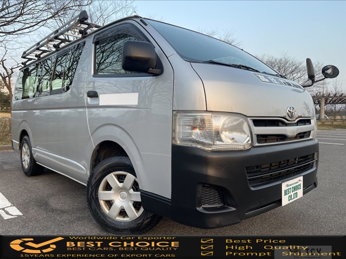 2012 Toyota Regiusace Van