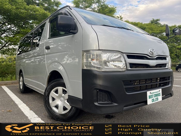 2011 Toyota Regiusace Van