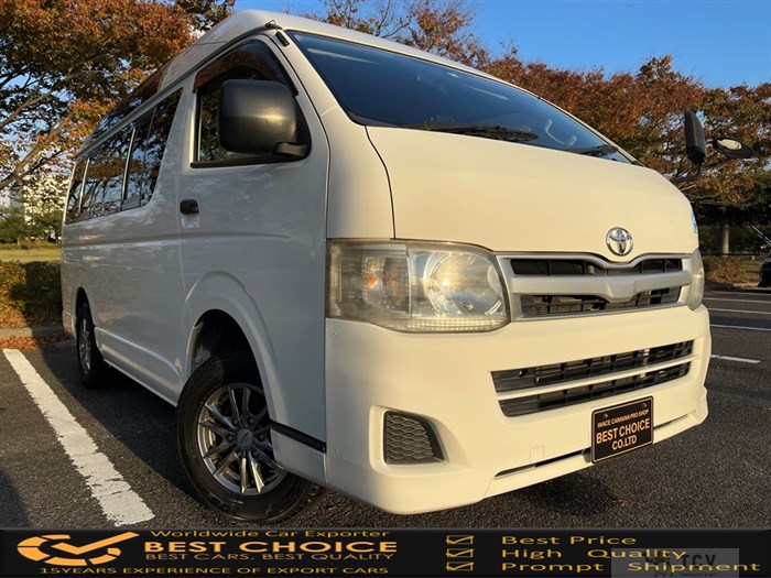 2012 Toyota Regiusace Van