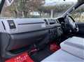 2005 Toyota Hiace Van