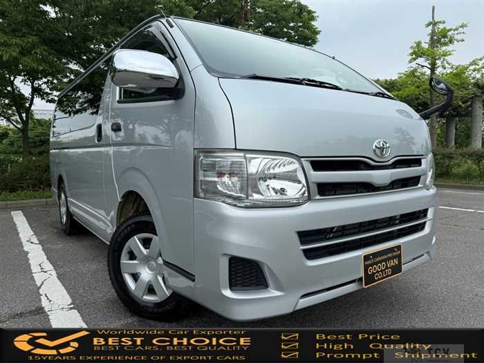 2011 Toyota Hiace Van