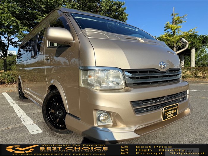 2011 Toyota Hiace Van