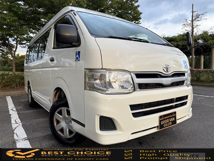 2011 Toyota Hiace Van