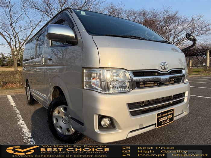 2011 Toyota Hiace Van
