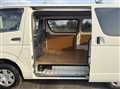 2006 Toyota Hiace Van