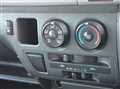 2005 Toyota Hiace Commuter