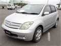 2004 Toyota IST