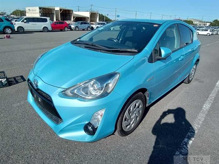 2016 Toyota AQUA