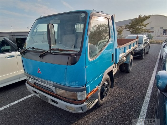 1996 Mitsubishi Canter