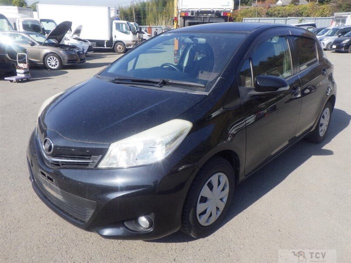 2011 Toyota Vitz