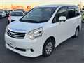 2011 Toyota Noah