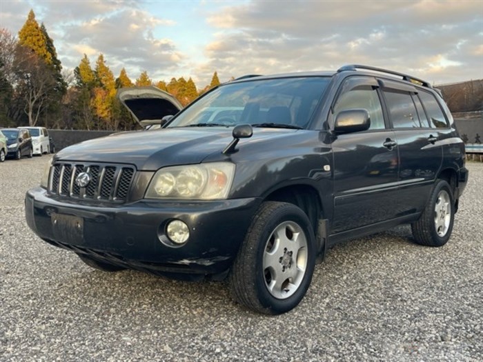 2002 Toyota Kluger V