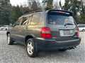 2002 Toyota Kluger V