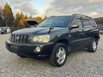 2002 Toyota Kluger V
