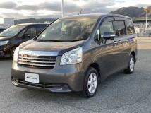 2009 Toyota Noah