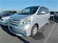 2008 Toyota Noah