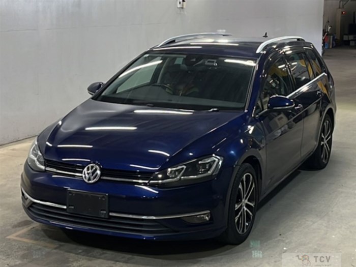 2019 Volkswagen Golf R Variant