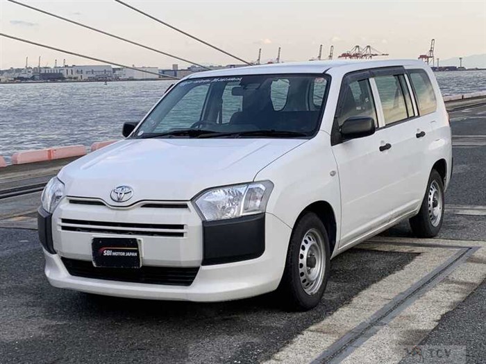 2017 Toyota Succeed Van